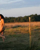 Erotic Beauty - 72-alla-clear-skies-metmodels_vad_32_0109