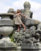 Hegre Art - 01-lisa-marie-parc-de-saint-claud-lisamarieparcdesaintclaud_010708_001xxxl