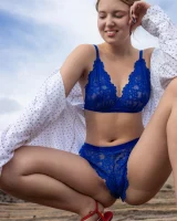 Met Art - 23-nikoleta-beach-frolic-0025