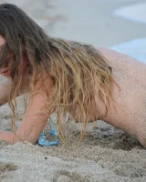 Outdoor Girls in Nature - 61-0061-katya-sea