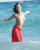 Skokoff - 06-anna-kazantip-public-006