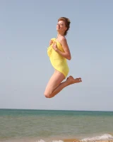 Skokoff - 40-archi-flying-on-the-beach-047