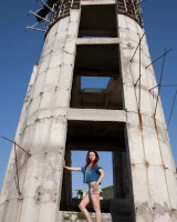 Skokoff - 02-sara-concrete-nudity-0003