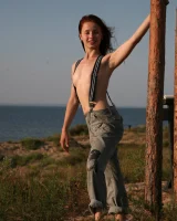 Skokoff - 05-sara-sunny-006