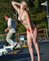 Skokoff - 48-violetta-on-the-docks-0050